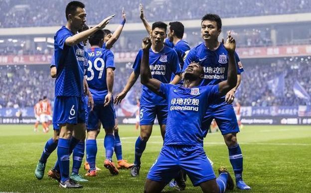  阿森纳零封热刺，萨利巴铁闸封神  