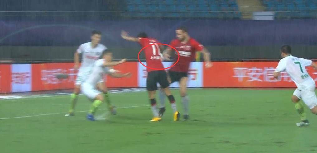  意甲裁判委员会回应误判 将引入VAR回放新技术  